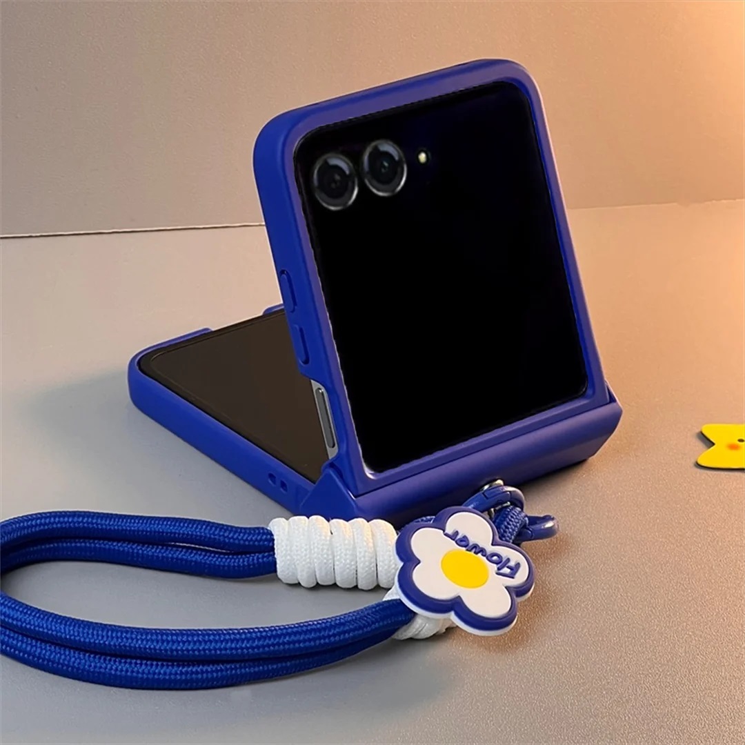 フラワーハンドストラップ付きヒンジ式スマホケース Samsu - Motorola Tablet Accessories のレビューと価格